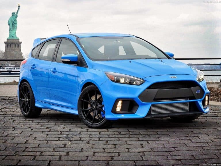 Présentation des caractéristiques de la Ford Focus RS