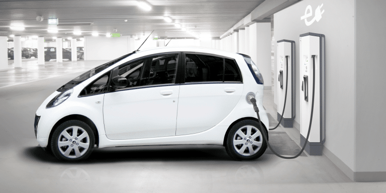 Vers une standardisation des Véhicules Electriques